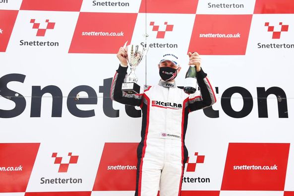 MATT HAMMOND Storms to pole for opening Quaife MINI CHALLENGE Trophy at Snetterton.